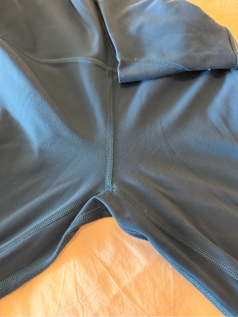 Lululemon Blue Leggings size 6 - Picture 5 of 6